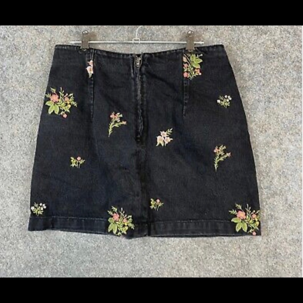 Top shop embroidered denim mini shirt